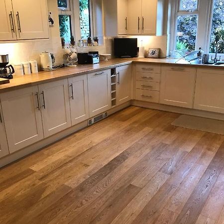 Cotswolds Luxury House In Central Bourton Large Sleeps 2-11. Pet Friendly. 外观 照片