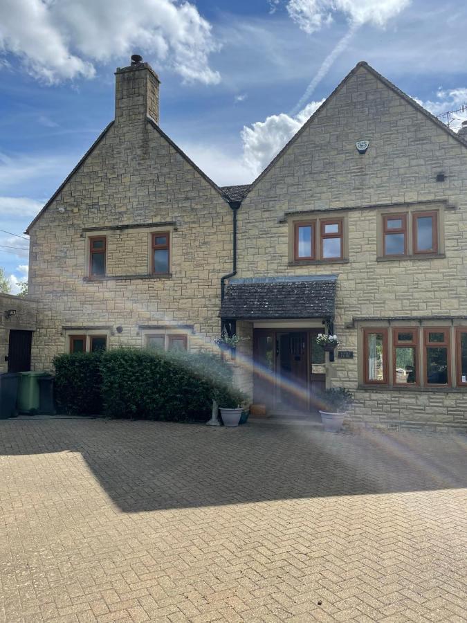 Cotswolds Luxury House In Central Bourton Large Sleeps 2-11. Pet Friendly. 外观 照片