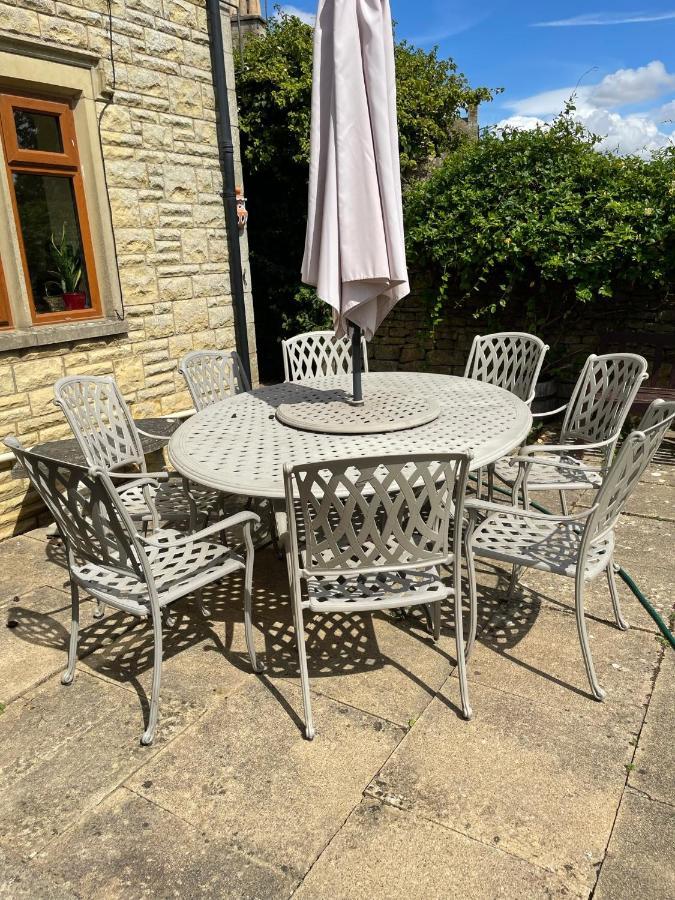 Cotswolds Luxury House In Central Bourton Large Sleeps 2-11. Pet Friendly. 外观 照片