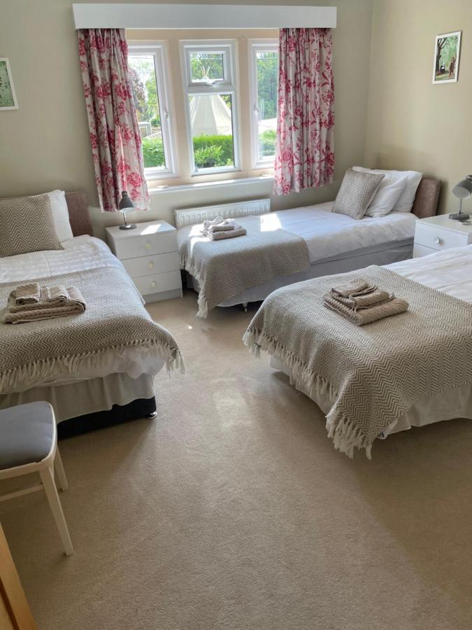 Cotswolds Luxury House In Central Bourton Large Sleeps 2-11. Pet Friendly. 外观 照片
